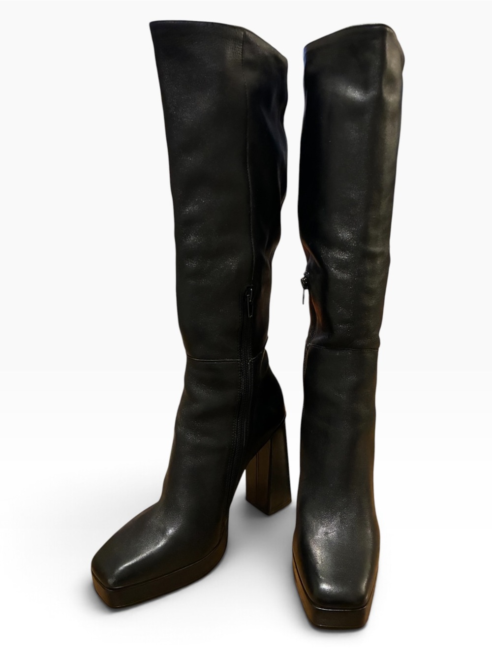 Steve Madden Frankie square toe knee high leather platform inside zip boots. Sz
